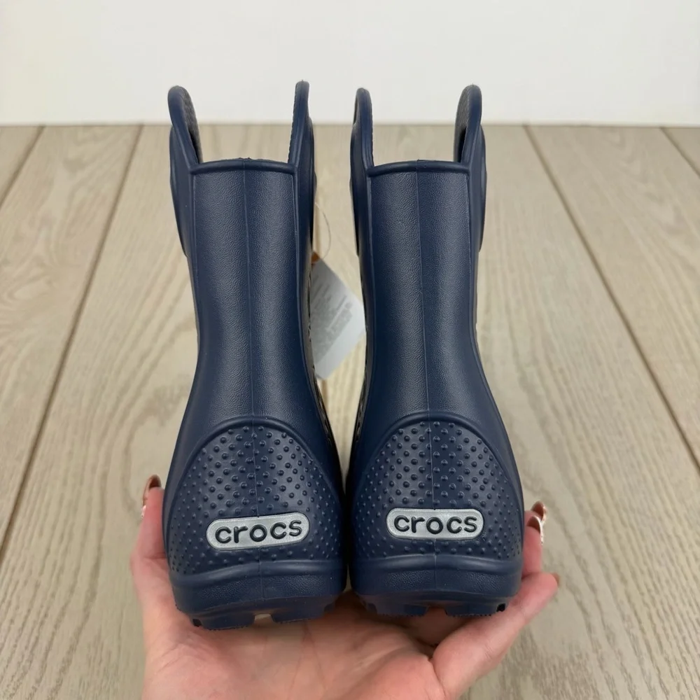 Crocs Kids’ Handle It Rain Boots c9 Navy Blue $45 Children's Shoes